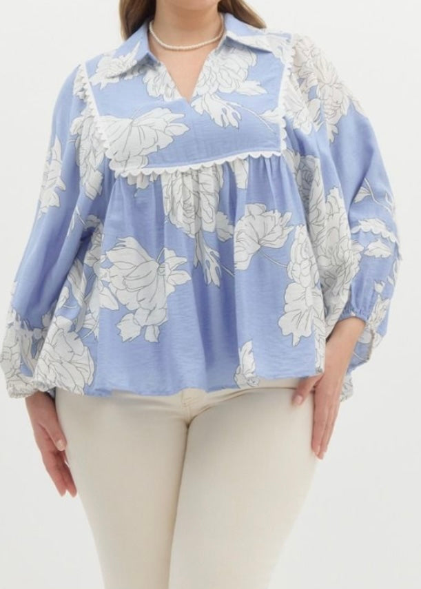 Floral Scalloped Detail Top