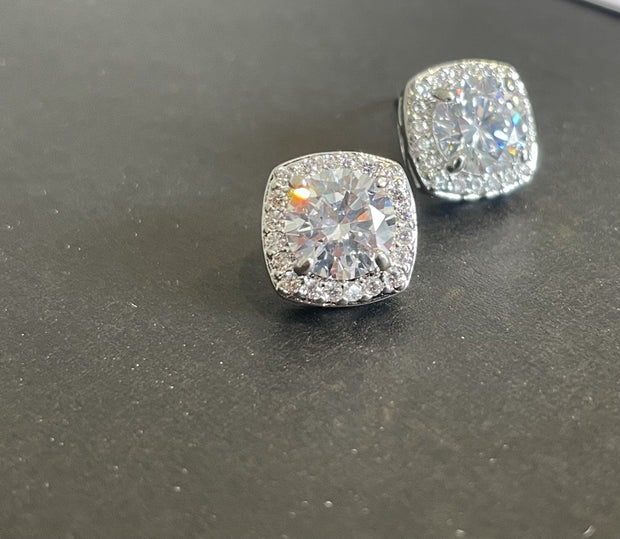 Round CZ & Prong Studs
