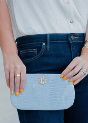 The Livi Crossbody