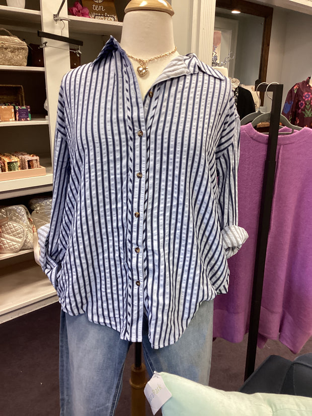 Textured button down top/plus in Chambray!!😍