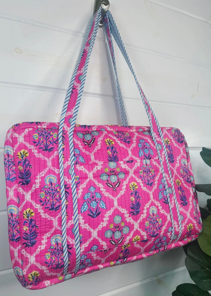 Quilted Weekender Overnight Bag/Pink Wildflowers