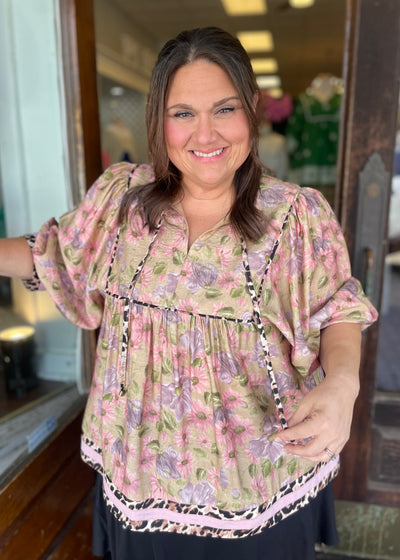Vintage Floral Top/Plus