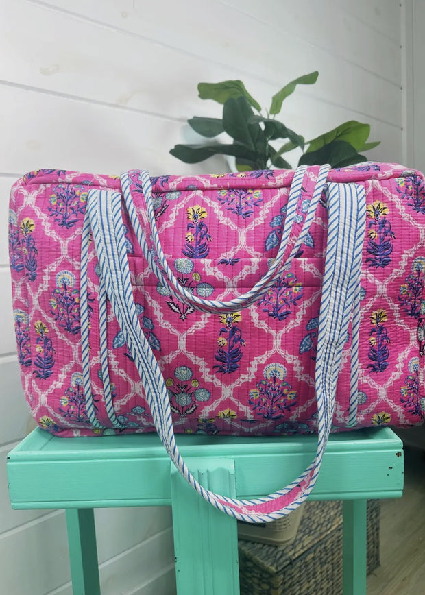 Quilted Weekender Overnight Bag/Pink Wildflowers