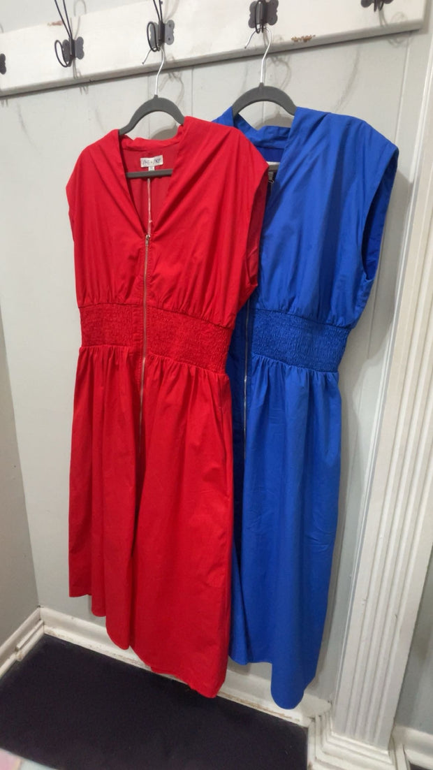 Sideline Chic Midi Dress/Plus