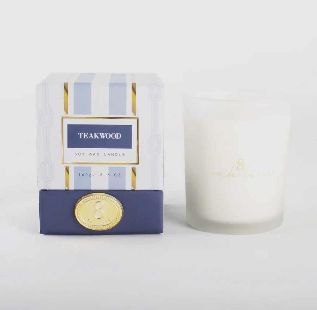 8 Oak Lane Candle - Thumbnail 3